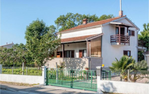 Awesome home in Pula with WiFi and 3 Bedrooms
